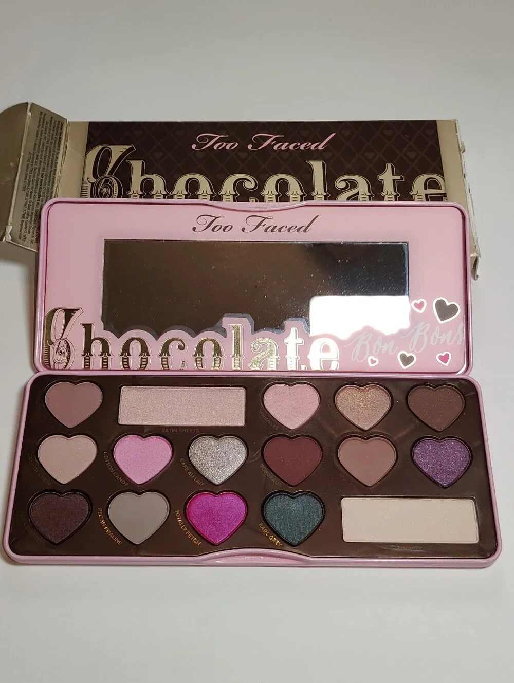 Too Faced EyeShadow Palette CHOCOLATE BON BONS Collection full size W / Box New